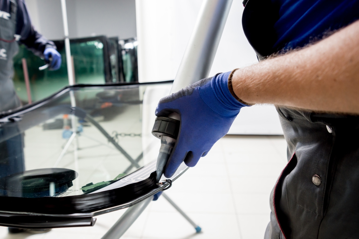 Easy-Autoglas® - Reparatur, Austausch (Titelbild)